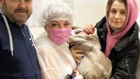 Bebeluș de 3 zile abandonat într-o cutie de carton, la - 20 de grade, la marginea unui drum izolat din Siberia
